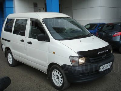 Лот: 5709633. Фото: 1. Toyota Town Ace Noah. Автомобили