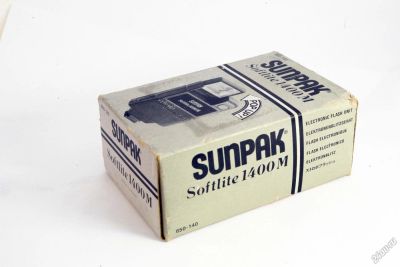 Лот: 5827931. Фото: 1. Вспышка Sunpak 1400M. Вспышки, осветители, рассеиватели