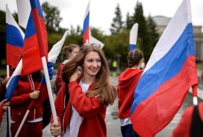 Лот: 7473493. Фото: 1. Флаг Россия с гербом 250 руб... Флаги, гербы