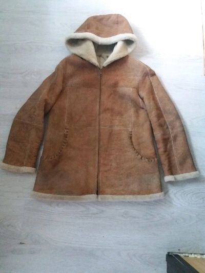 Лот: 14297335. Фото: 1. Дубленка 48-50р-р. Целая, только... Верхняя одежда