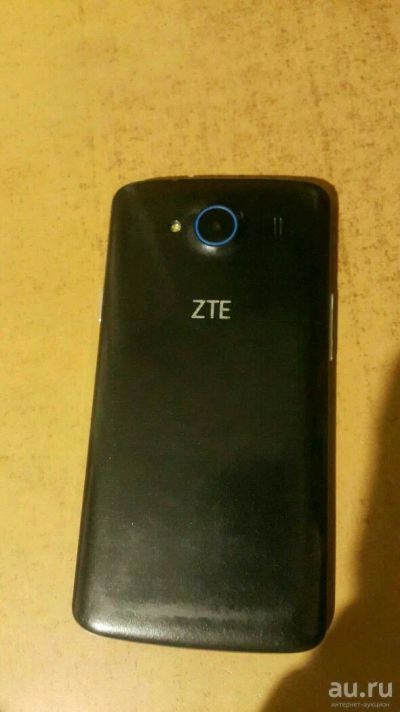 Лот: 10759979. Фото: 1. ZTE L370. Смартфоны