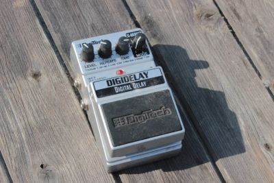 Лот: 8147639. Фото: 1. Digitech цифровой дилэй. Гитарные эффекты и комбоусилители