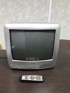 Лот: 15746879. Фото: 1. Телевизор Polar цветной кинескопный... Телевизоры