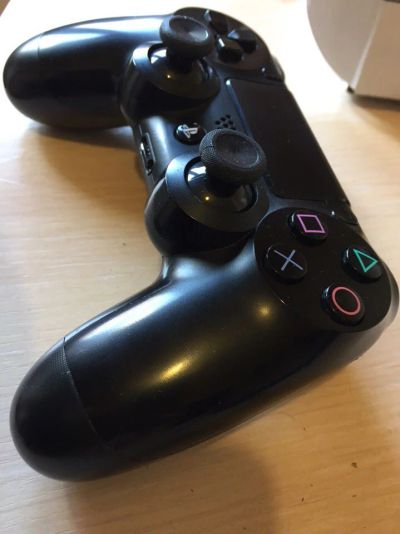 Лот: 9695968. Фото: 1. Dualshock 4 Дуалшок ps4 playstation... Аксессуары для игровых приставок, консолей, геймпады