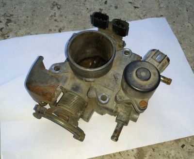 Лот: 17583325. Фото: 1. Дроссельная заслонка Nissan QG15... Двигатель и элементы двигателя