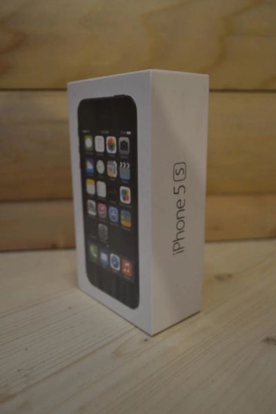Лот: 3970656. Фото: 1. Новый Apple iPhone 5s 16gb / space... Смартфоны