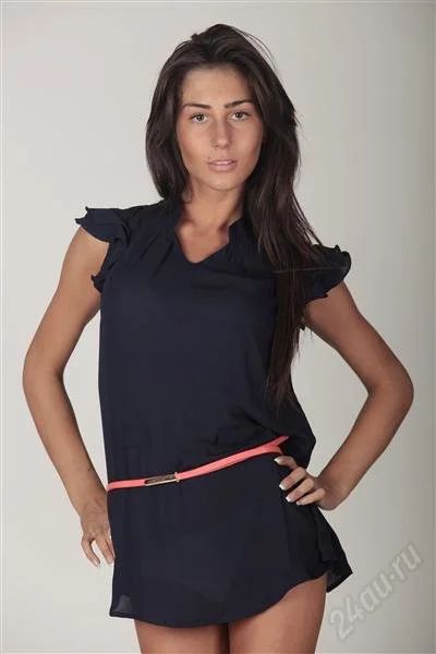 Лот: 2084377. Фото: 1. Туника Max Mara. Футболки, топы и майки