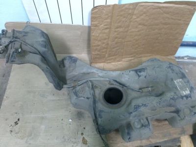 Лот: 9166687. Фото: 1. Топливный бак VW volkswagen passat... Топливная система