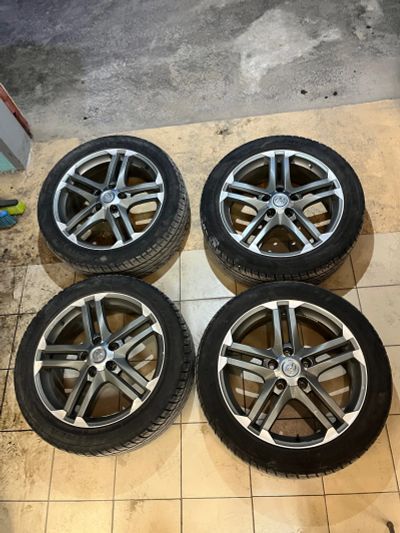 Лот: 20534979. Фото: 1. Колеса toyota land cruiser 100... Шины на дисках