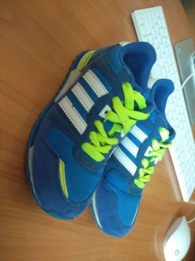 Лот: 12617109. Фото: 1. Кроссовки детские Adidas. Кеды, кроссовки