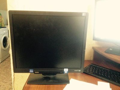 Лот: 6352067. Фото: 1. Монитор BenQ FP75G. ЖК-мониторы
