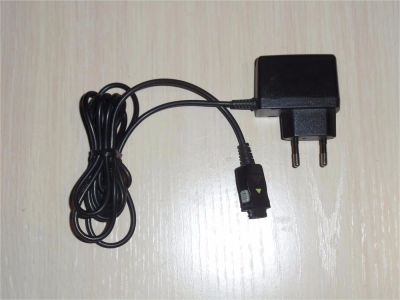 Лот: 10811965. Фото: 1. Зарядное (Adaptor) Pantech 5265C2-EU... Зарядные устройства, блоки питания, адаптеры сетевые для смартфонов