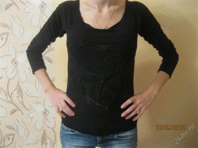 Лот: 2102247. Фото: 1. Симпатичная кофточка за 100руб... Футболки, топы и майки