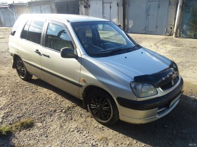 Лот: 9992390. Фото: 1. Toyota Raum, 2000 г.в. Автомобили