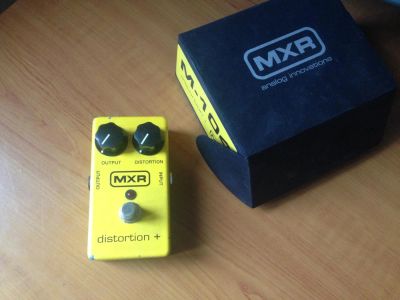 Лот: 5377901. Фото: 1. Гитарная педаль MXR Distortion... Гитарные эффекты и комбоусилители