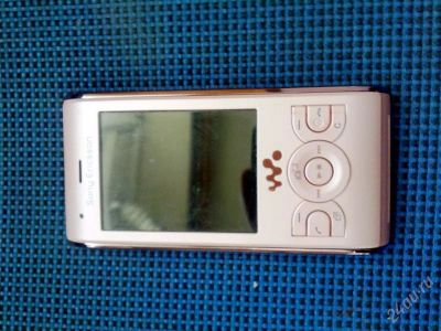 Лот: 812178. Фото: 1. Прекрасный телефон Sony Ericsson... Кнопочные мобильные телефоны