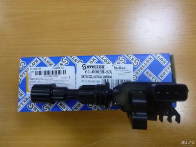 Лот: 9154513. Фото: 1. Катушка зажигания Mazda ZL01-18-100... Двигатель и элементы двигателя