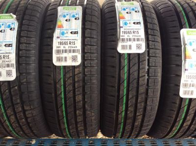 Лот: 9242360. Фото: 1. 195/65 r15 Nokian hakka green... Шины