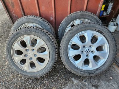 Лот: 25440271. Фото: 1. Шины на дисках honda r16 205/55. Шины на дисках