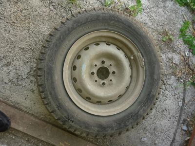 Лот: 9838736. Фото: 1. Зимний ботинок на 13. Шины на дисках