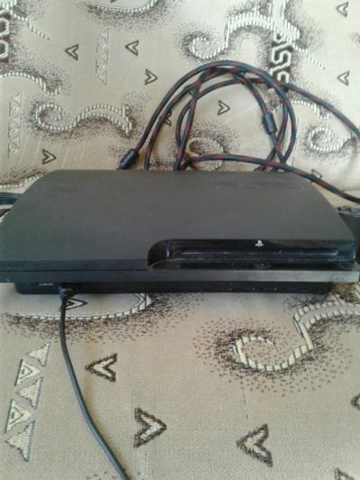 Лот: 15767368. Фото: 1. sony playstation 3 slim в хорошем... Игры для консолей