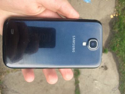 Лот: 6798846. Фото: 1. Samsung Galaxy S4 I9500 16GB. Смартфоны