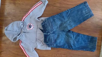 Лот: 7341373. Фото: 1. Джинсы и толстовка Old Navy д... Брюки, шорты, джинсы