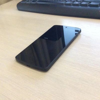 Лот: 6316877. Фото: 1. Nexus 5 32GB черный, гарантия... Смартфоны