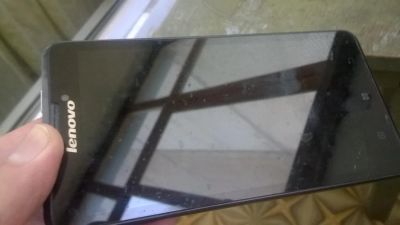 Лот: 5730678. Фото: 1. Lenovo P780 (внизу разбит тач... Смартфоны