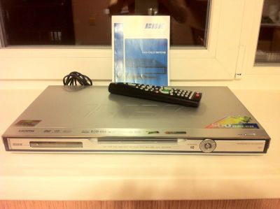 Лот: 4786574. Фото: 1. DVD плеер BBK DV727SI. DVD, Blu-Ray плееры