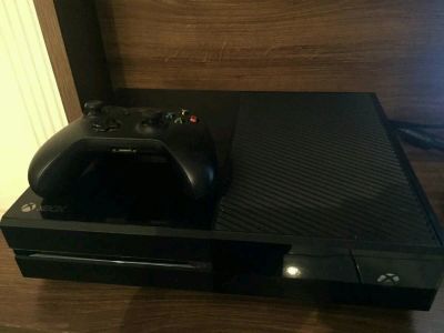 Лот: 12118985. Фото: 1. Xbox one 500гб и игры. Игровые приставки, консоли