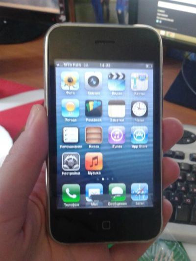 Лот: 5241675. Фото: 1. iphone 3gs. Смартфоны