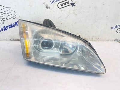 Лот: 25259213. Фото: 1. фара Ford Focus CB4. Двигатель и элементы двигателя