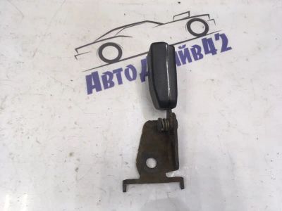 Лот: 21710453. Фото: 1. замок ремня безопасности Renault... Двигатель и элементы двигателя