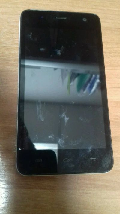Лот: 13152497. Фото: 1. Смартфон Micromax Canvas Viva... Смартфоны