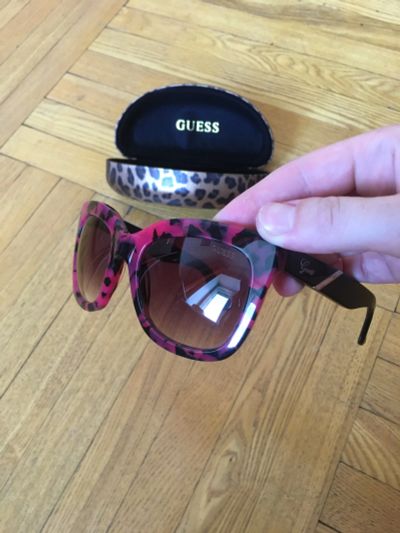 Лот: 11741879. Фото: 1. солнцезащитные очки Guess. Очки солнцезащитные