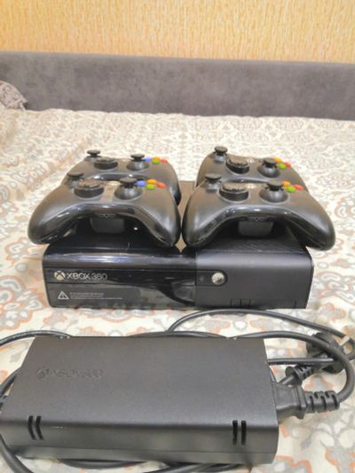 Лот: 15037021. Фото: 1. Xbox 360. Игровые приставки, консоли