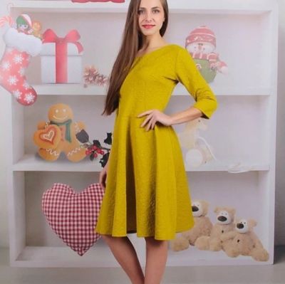 Лот: 11354765. Фото: 1. Яркое платье. Новое. Р-р 50. Платья