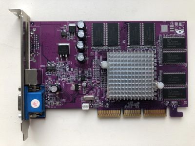 Лот: 25107290. Фото: 1. AGP 64Mb Palit GeForce 4 MX440... Видеокарты