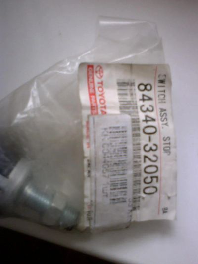 Лот: 7451093. Фото: 1. Датчик стоп-сигнала Toyota. Тормозная система