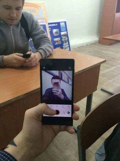 Лот: 6598789. Фото: 1. Highscreen thor. Смартфоны