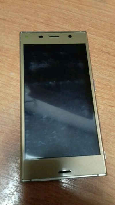 Лот: 11791326. Фото: 1. Смартфон Sony XZs (4284). Смартфоны