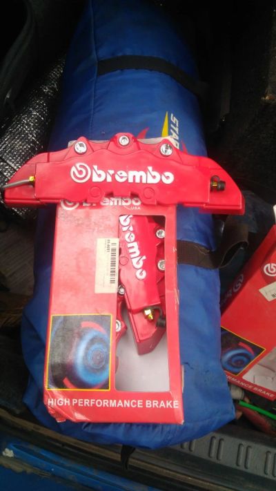 Лот: 14544611. Фото: 1. Накладки на суппорта brembo. Тормозная система