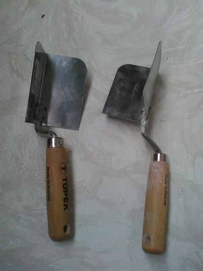 Лот: 11483365. Фото: 1. шпатель угловой. Ручной инструмент