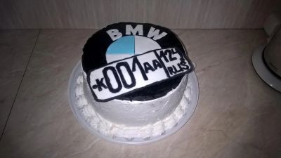 Лот: 6611931. Фото: 1. Тортик BMW. Торты, пирожные