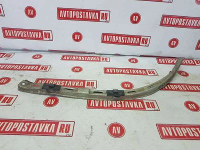 Лот: 20895285. Фото: 1. Планка под фару Toyota Mark Ii... Двигатель и элементы двигателя