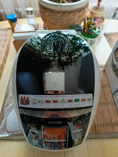 Лот: 21731065. Фото: 1. Мультиварка Philips Viva Collections... Кухонная