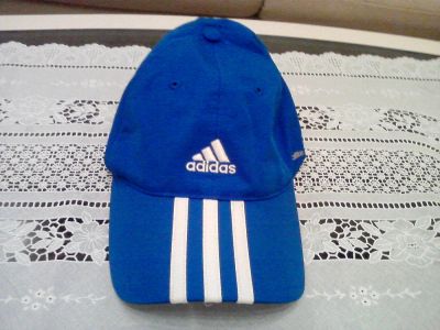 Лот: 4827657. Фото: 1. бейсболка adidas синяя. Другое (спортивная одежда)