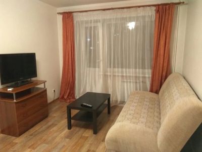 Лот: 10492764. Фото: 1. Продам 1-комнатную квартиру. Взлетка... Квартиры, студии