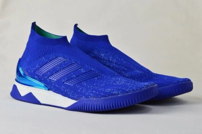 Лот: 16969173. Фото: 1. Футзалки мужские Adidas Predator... Кеды, кроссовки, слипоны